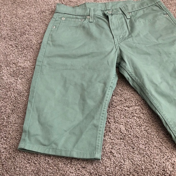 Men’s Levi’s 511 Slim Fit Shorts - Waist Size 32 - Picture 3 of 11